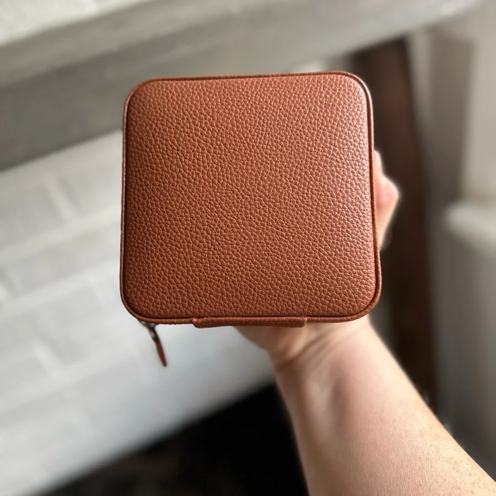 Mark & Graham brown with linen travel jewelry case. New. - Picture 5 of 5